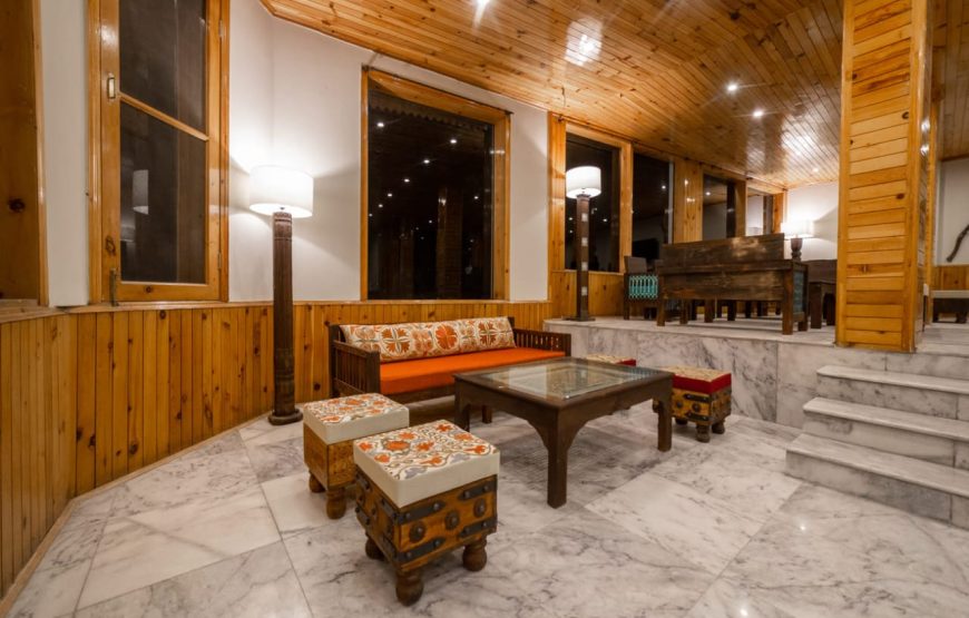 Roomy Dastaan Hotel Hunza