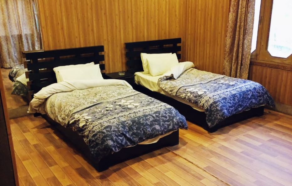 Forest Valley Cottages Kalam