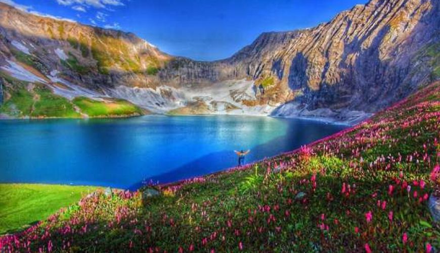 3 Days Group Tour To Ratti Gali Lake Neelum Valley