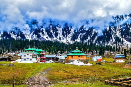 6 Days 5 Nights Tour Package to Neelum Valley