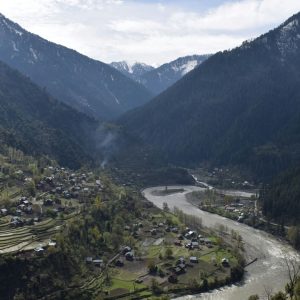 3 Days Family Tour Package to Neelum Valley